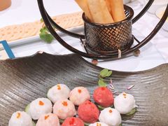 -翡翠小城·海鲜豆捞·广式点心(老佛爷店)