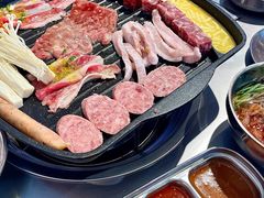 -阿亲家·韩式无限烤肉(花果园店)