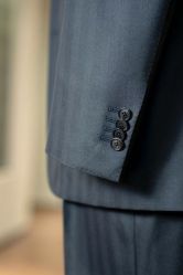 -优刻西服西装定制(金轮国际广场店)