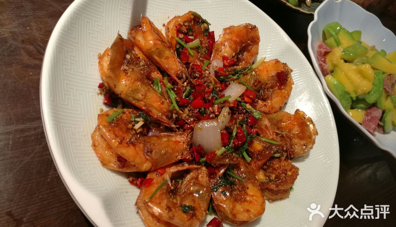 这家餐厅还挺不错。