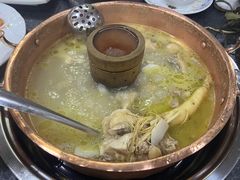 -朴小妹人参鸡汤火锅(长白山万达店)