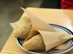 -正南齐北·老街糯米团(洪崖洞店)