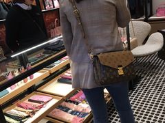 -新世界百货(明洞总店)