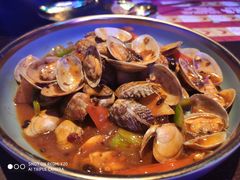 -钳真多钓虾馆·小龙虾海鲜烧烤(九六广场店)