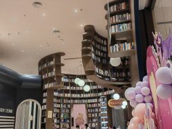 -奈尔宝家庭中心·亲子餐厅(鄞州万达店)
