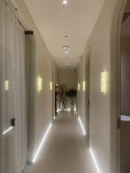 -洛伊科技抗衰护肤中心