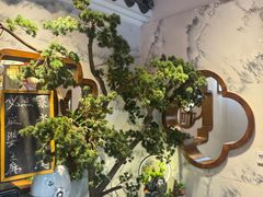 -万重锦·人文川菜馆(骡马市店)