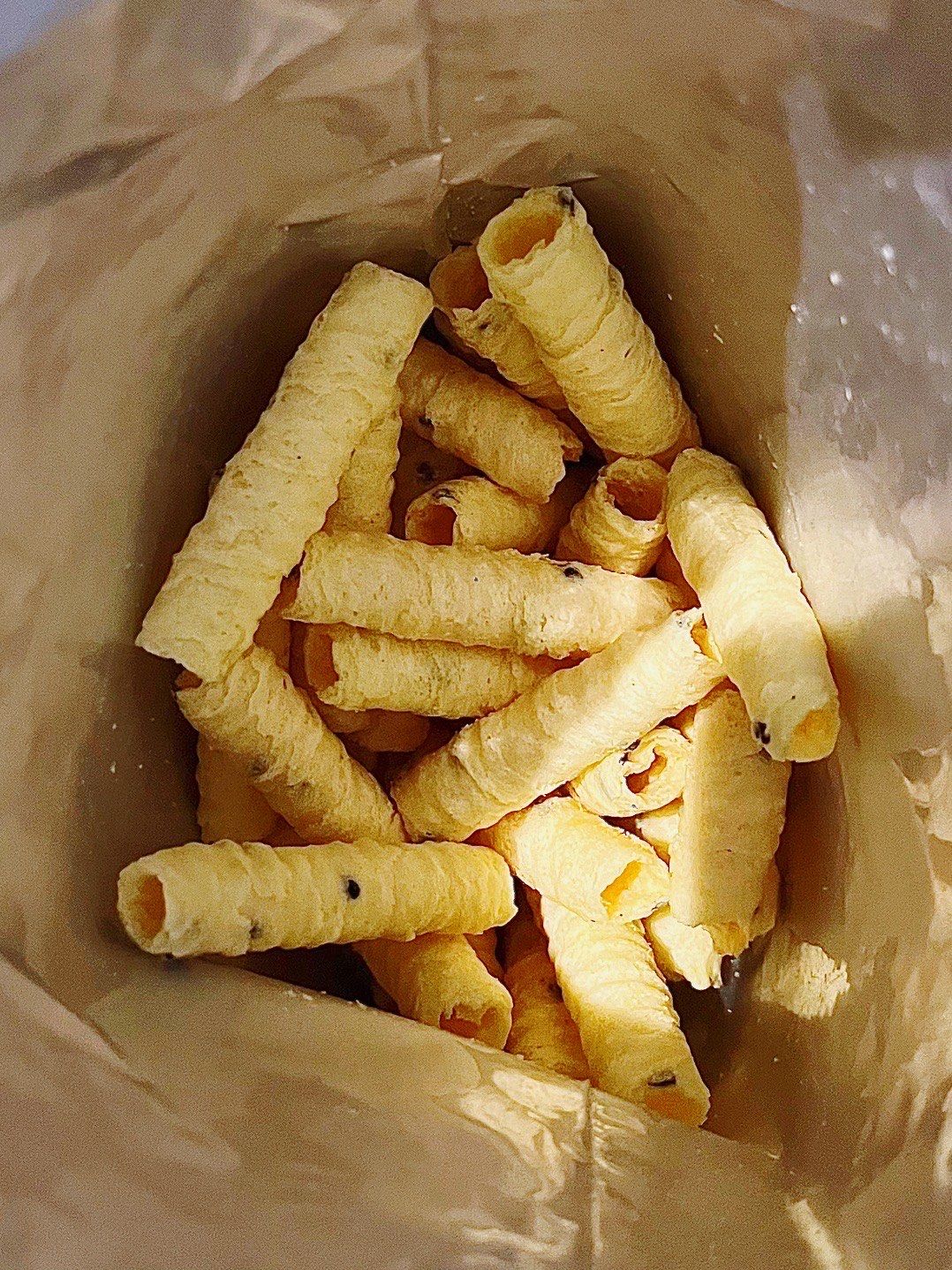 要素过多!香蕉味椰子蛋卷真香啊