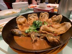 地锅昂刺鱼-大张烙馍村(三环南路旗舰店)