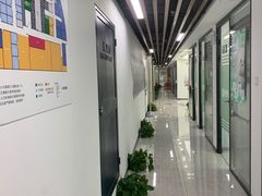 -新航道雅思托福·留学·考研培训(人民广场校区)