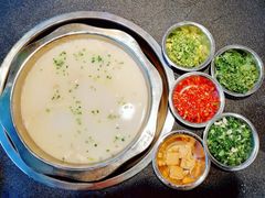 -肖仙仙羊肉汤·始于1996年(郫都店)