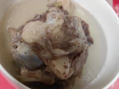 -周震馄饨