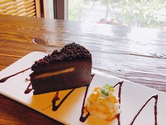 -84那年咖啡馆(李沧万达店)