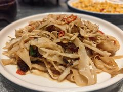 -唐师傅湘西名菜馆(武陵路店)