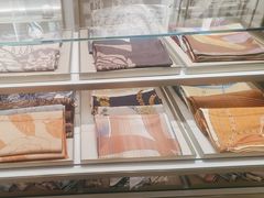 -万事利丝绸(杭州大厦店)