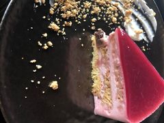 草莓慕斯蛋糕-元生咖啡(陶溪川店)