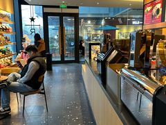 -星巴克臻选(上海长风大悦城店)