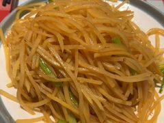 -老郑家东北春饼(龙悦居店)