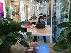 -EF英孚教育成人英语(伊势丹滨海店)