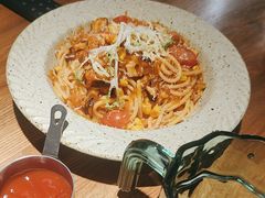 -Dragon Pizza•圆脸龙披萨·牛排餐厅