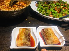 -锦庐道地川菜(来福士店)