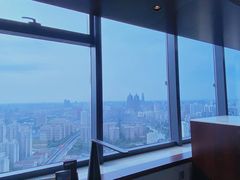 -上海龙之梦万丽酒店