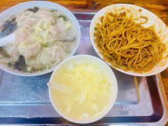 红油热干面-小秋水饺(大成路总店)
