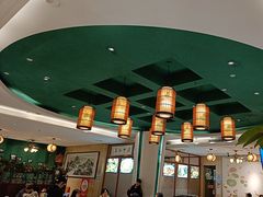 -江城小馆陕南妈妈菜·全球旅行餐厅(钟楼店)