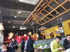 大堂-九记路边鸡(穗盐路店)