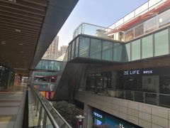 -杭州滨江宝龙城