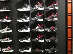 店内环境-耐克(恒隆广场店)