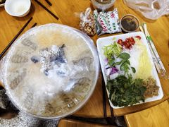 -官塘陈记鱼生·潮汕砂锅粥·牛肉火锅(潮枫路总店)