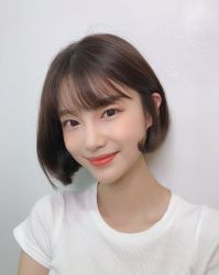 -Hello Lady发型设计