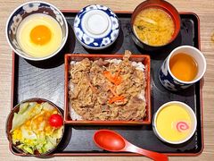 牛肉盖饭定食-小山日本料理(兴业太古汇店)