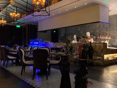 -卡佩罗意大利餐厅及酒吧Al Cappello Trattoria