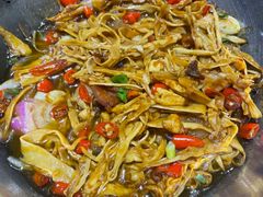 -三湘四水正宗湘菜(君峰路店)