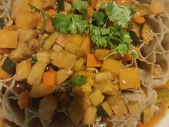 -东顺全羊坊烧烤炒菜莜面(张北店)
