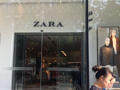 -ZARA(世贸天阶店)
