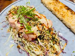炙烤厚切三文鱼沙拉-O'mills Sourdough Bakery&Bistro(永嘉路店)