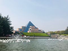 -上海市龙华烈士陵园