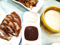 -六和聚传统烤鸭.天津菜(和平店)