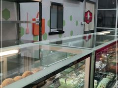 -白玉兰食品(中山公园龙之梦店)