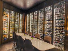 -wineapp葡萄酒餐吧(外滩金融中心店)