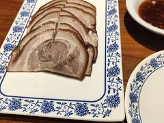 -老天桥酱肉烧饼夹肘子(天桥店)