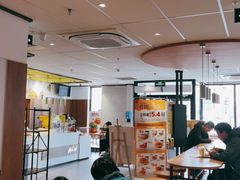大堂-麦当劳(玉桥中路店)
