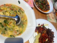 -月亮眼花园餐厅书吧酒吧