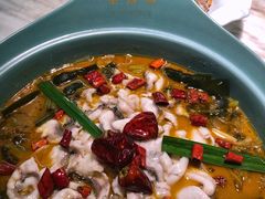 酸菜鱼-周渝食惦·酸菜鱼精致川菜(横岗店)