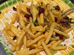 -肥肥虾庄·金牌油焖大虾(杨园滨江时代walk店)