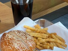 -悠航SLOWBOAT(三里屯店)