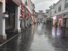 -胡荣泉